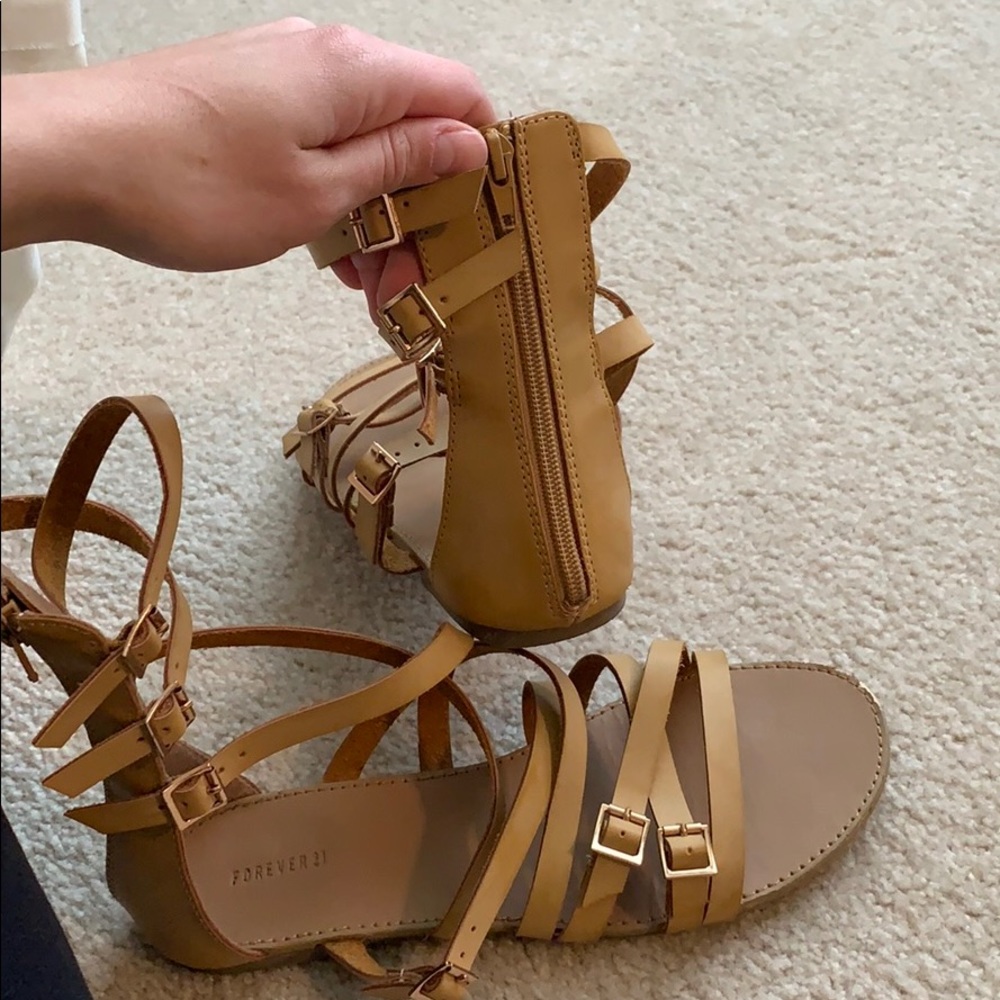Sandals - Picture 2 of 3